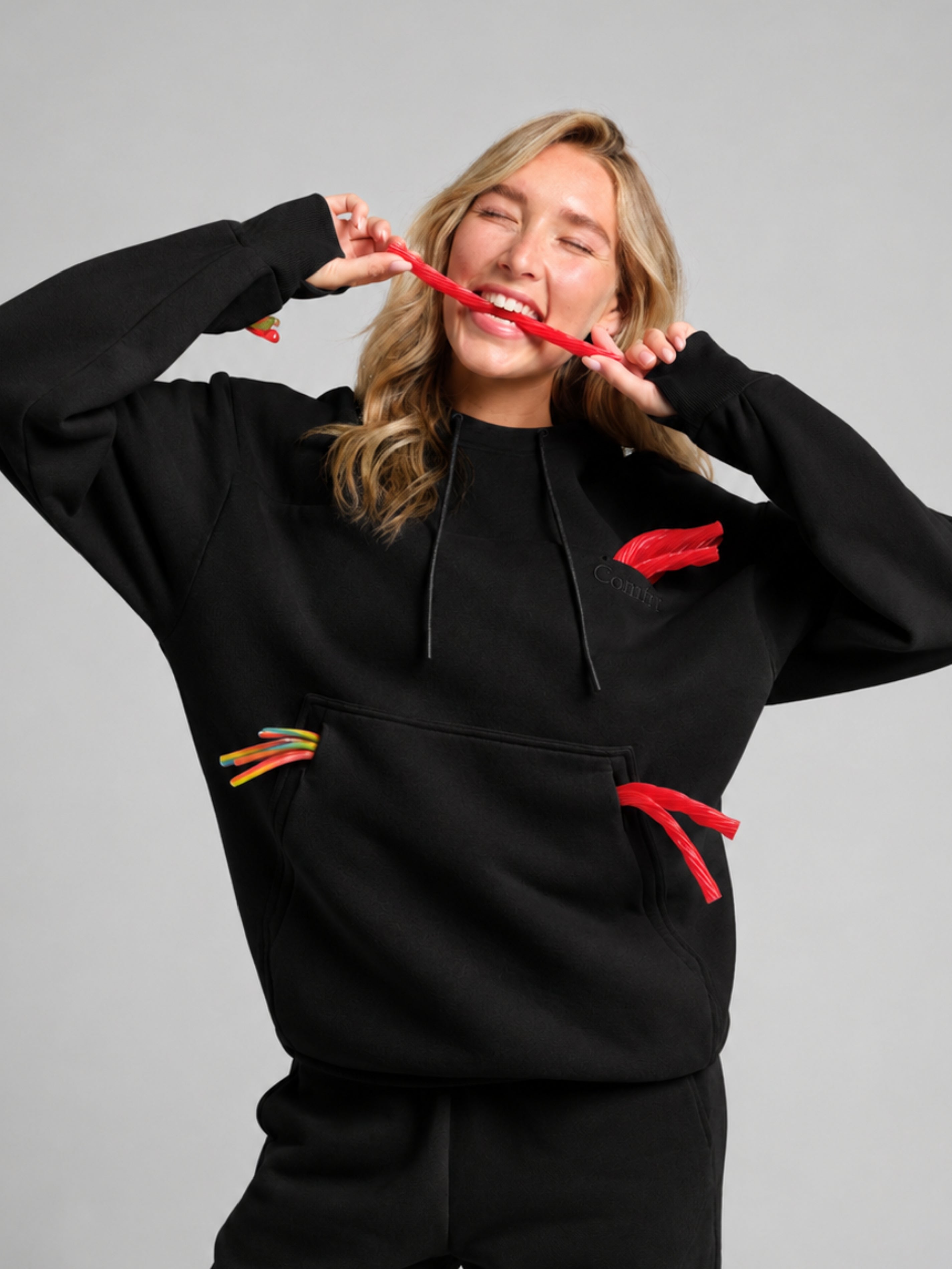 Comfrt Snak Hoodie Heavyweight Fleece Snack Pocket Design