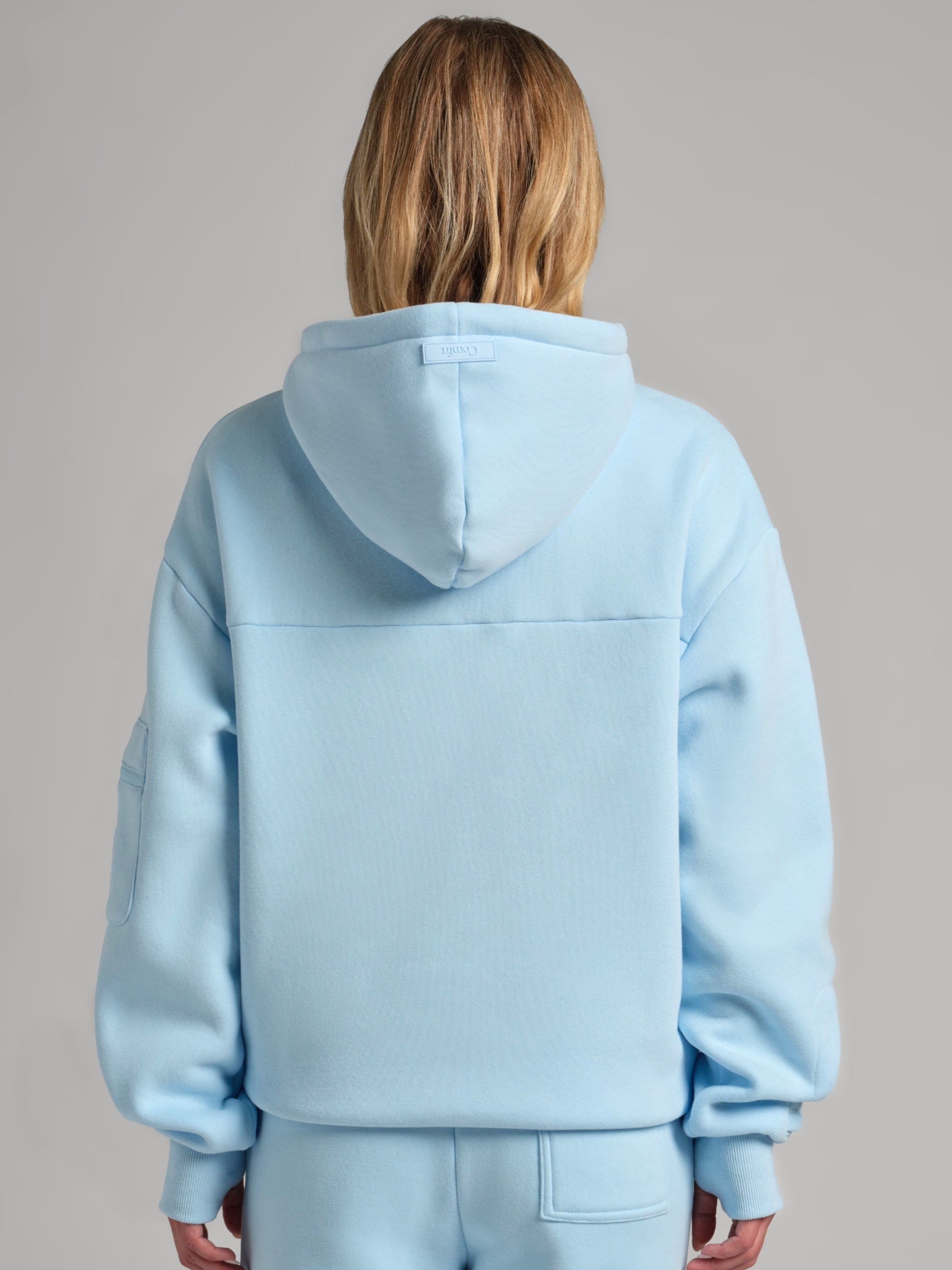 Comfrt Snak Hoodie Heavyweight Fleece Snack Pocket Design