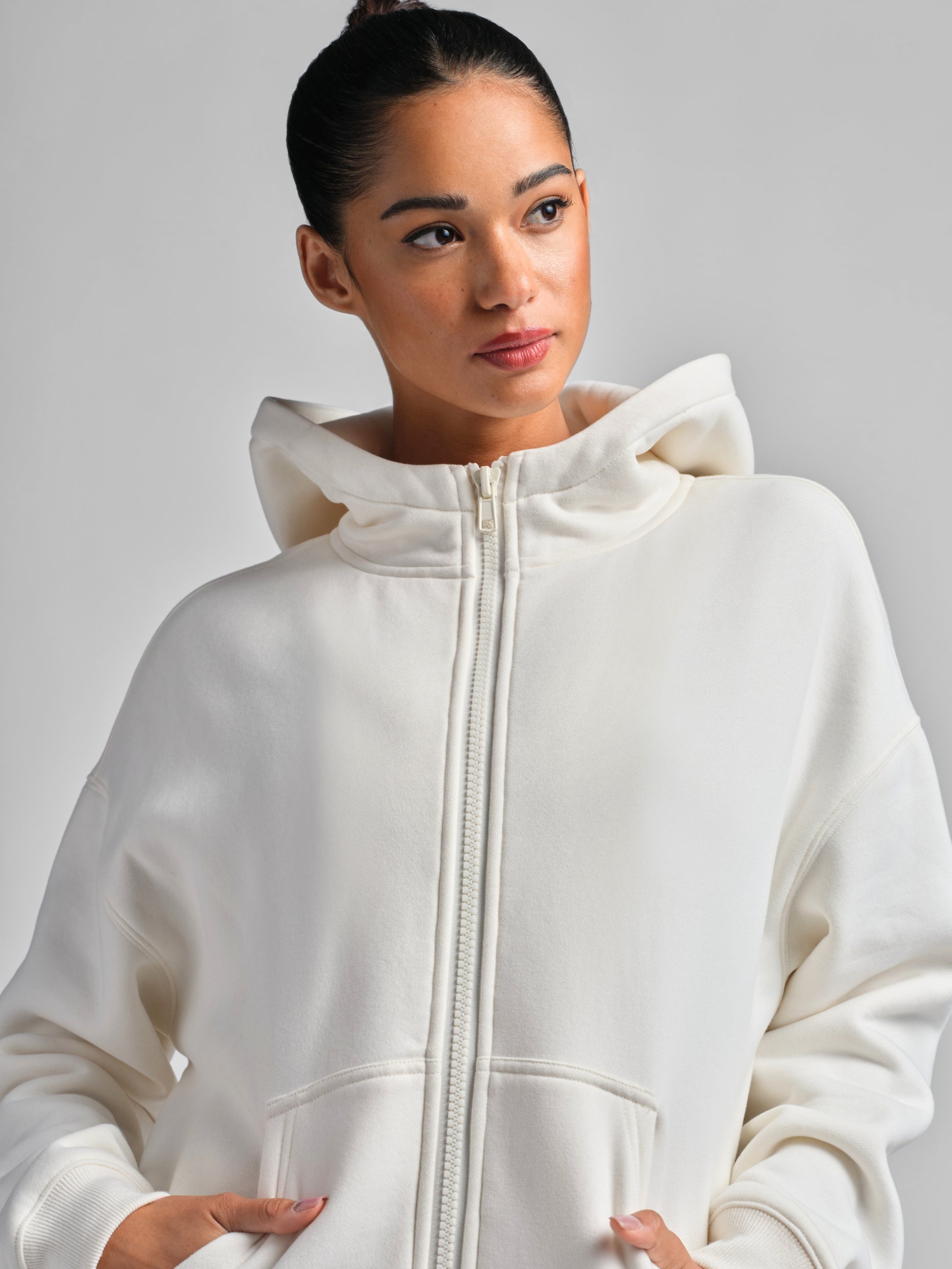 Comfrt Basic Crop Zip Hoodie with CloudTouch Fabric