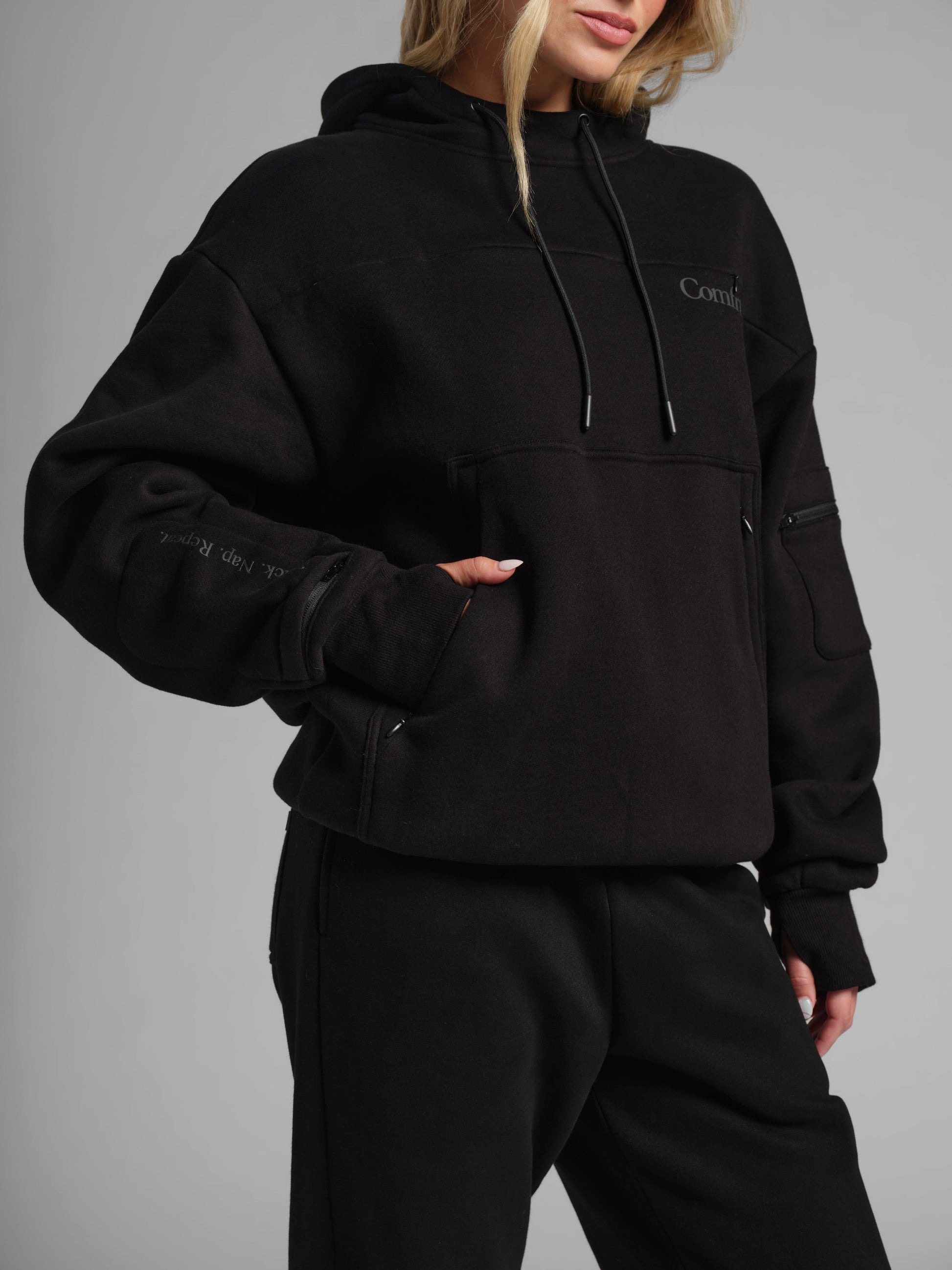 Comfrt Snak Hoodie Heavyweight Fleece Snack Pocket Design