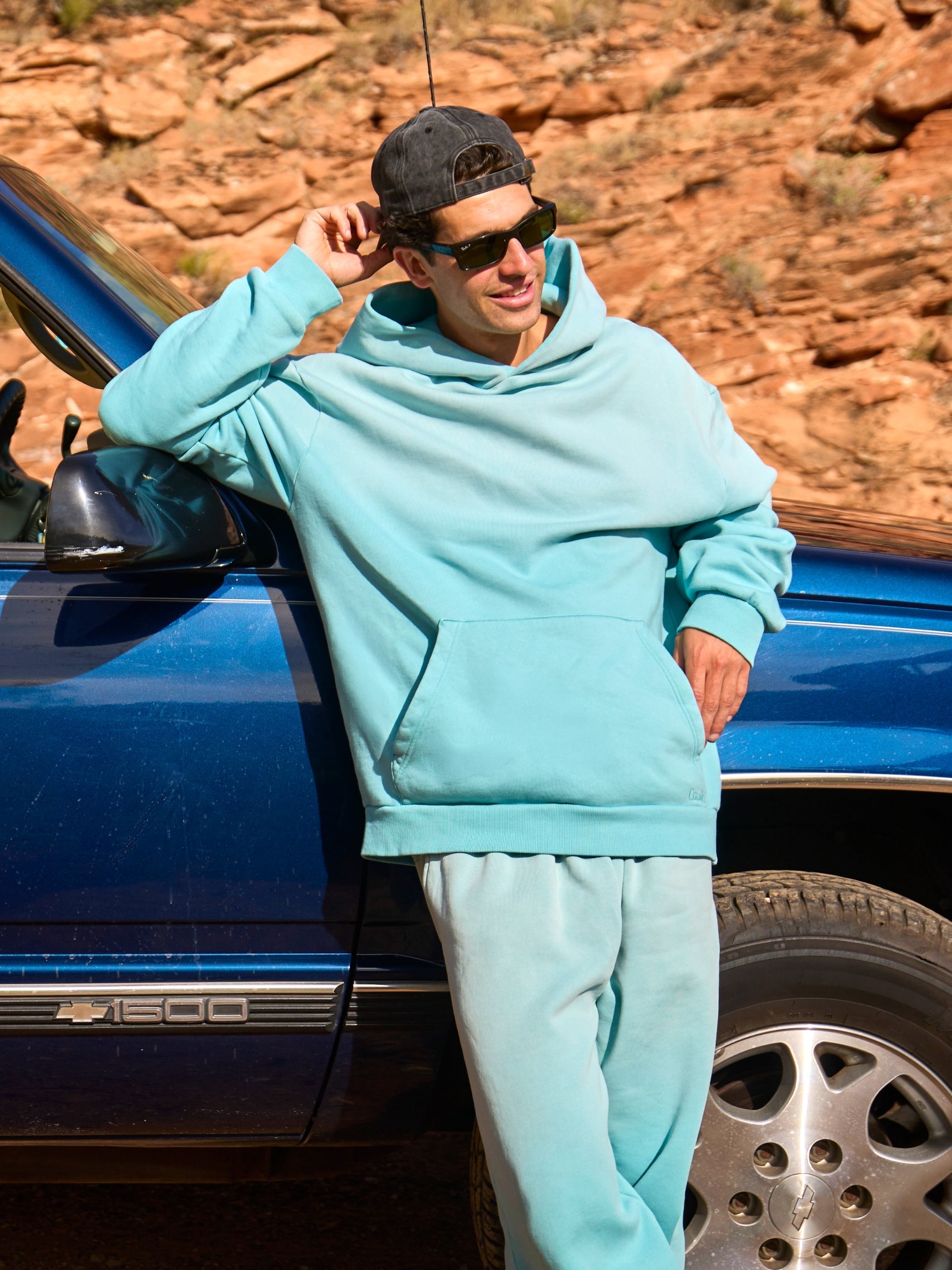 Comfrt Sunwashed Hoodie Garment‑Dyed Summer Colorway Unisex Oversized